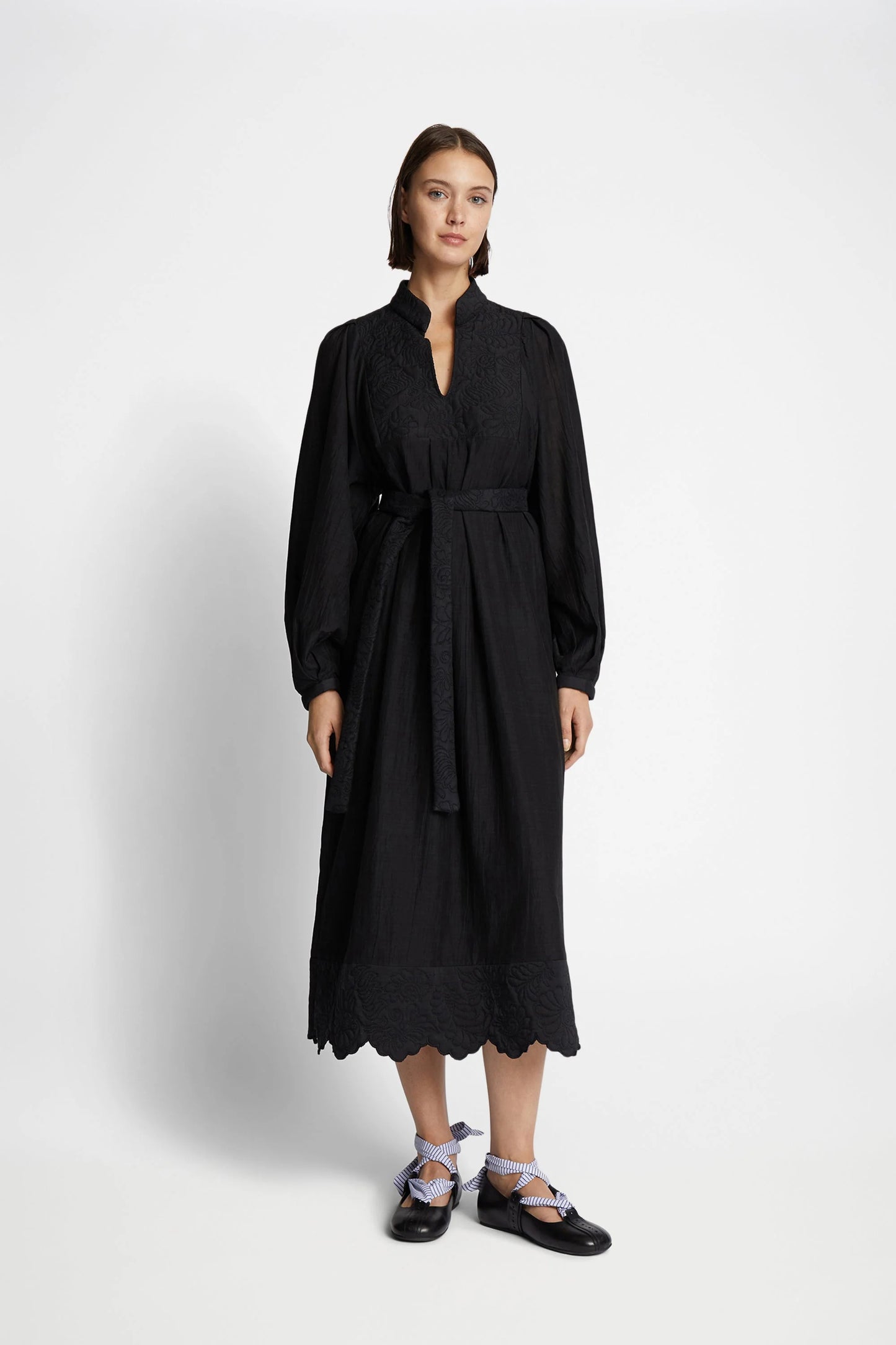 Fonxo Embroided Dress Black