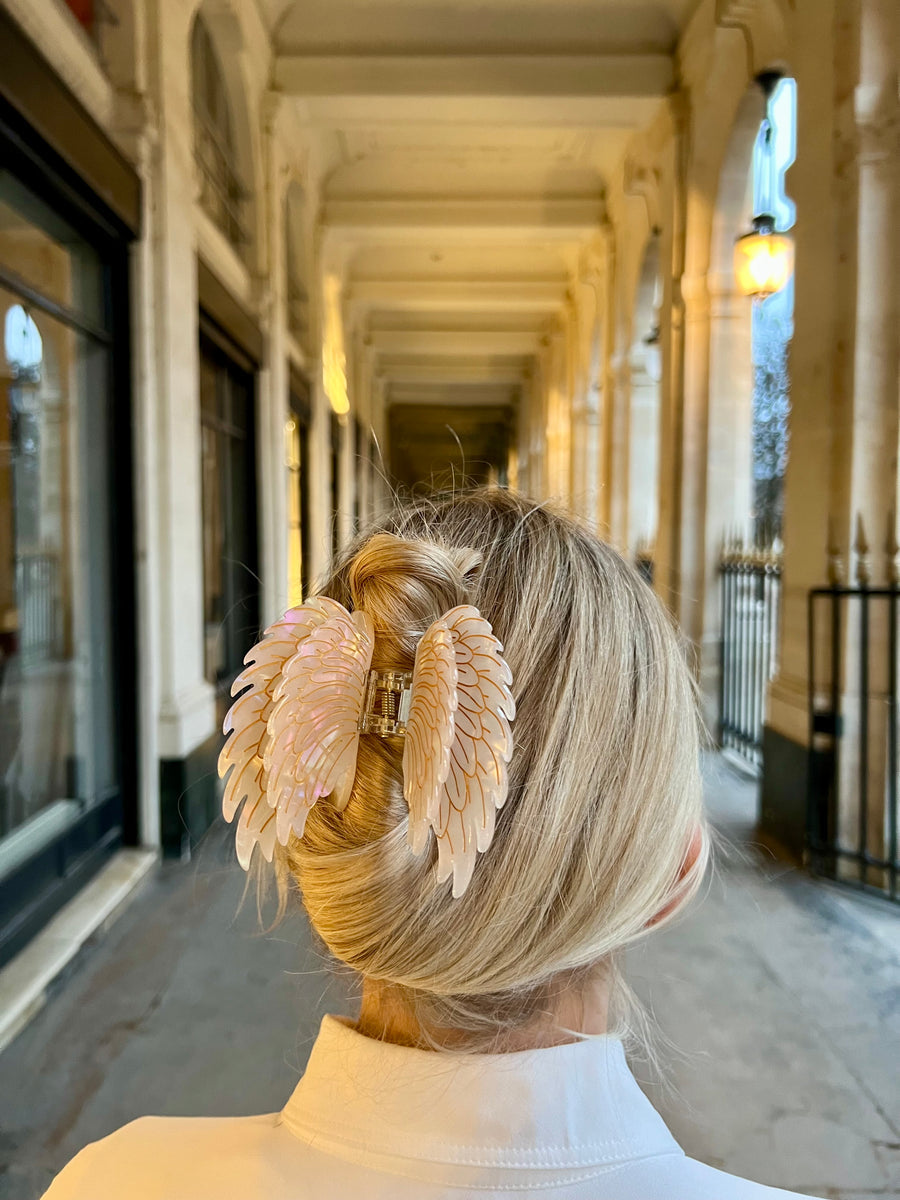 Angle Wings Hairclip Golden Pearl