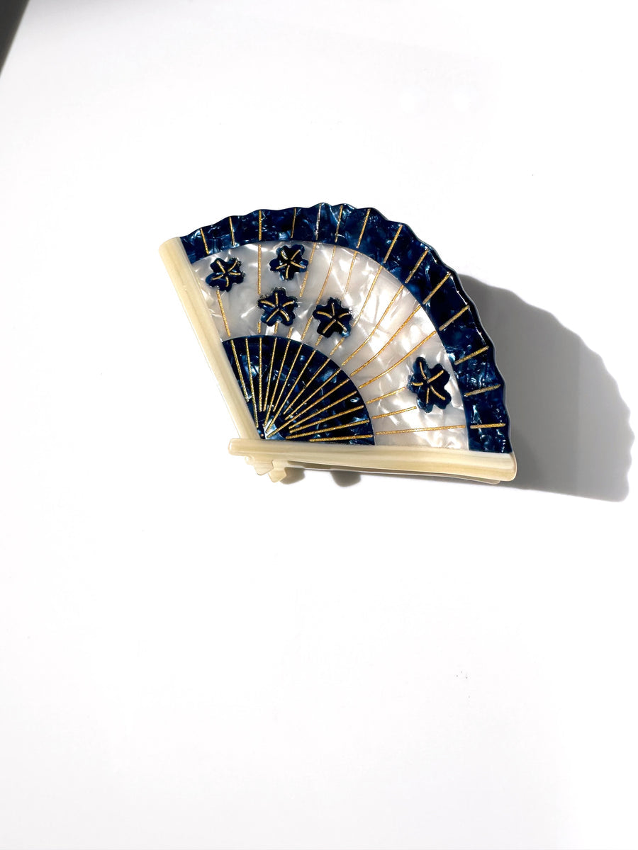 Blossom Fan Claw Hair Slip Blue/White